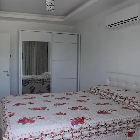 Apartament Crown City
